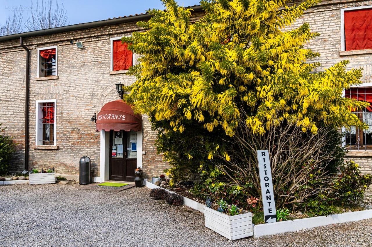 La Locanda Degli Artisti Medelana Exterior photo